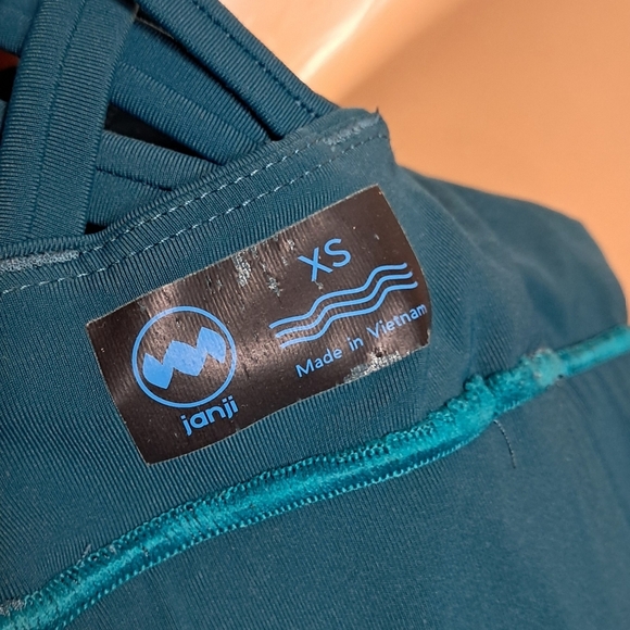 Janji Run Everywhere Groundwork Pace Sports Bra Size XS - Picture 3 of 4